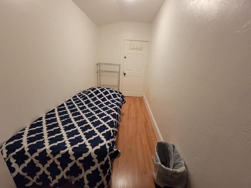 Private Bedroom Near Βοστώνη Εξωτερικό φωτογραφία